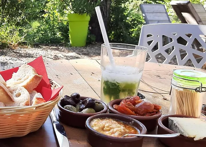 La Tuque キャンプ場 Belaye