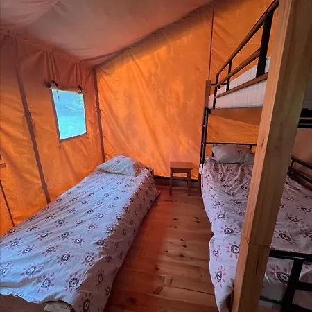 مكان تخييم La Tuque Belaye