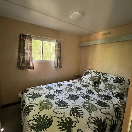 La Tuque مكان تخييم Belaye